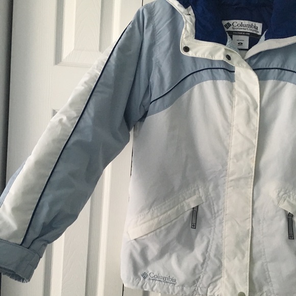 Columbia Light Blue/White Hooded Coat size MED - Picture 4 of 8